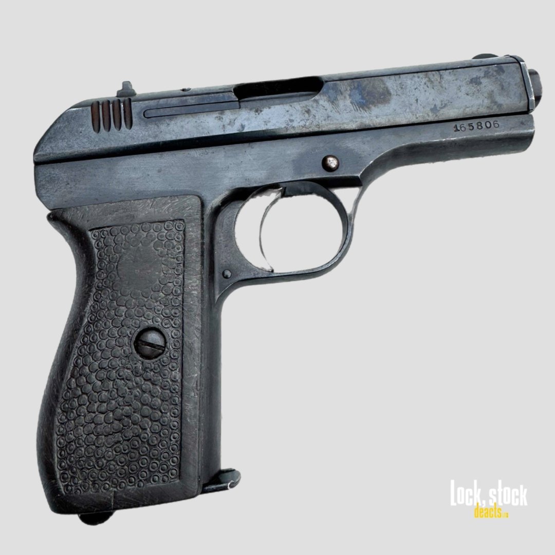 99DEFD6B-4CB7-4E73-BBEB-5F9D79CC82FE