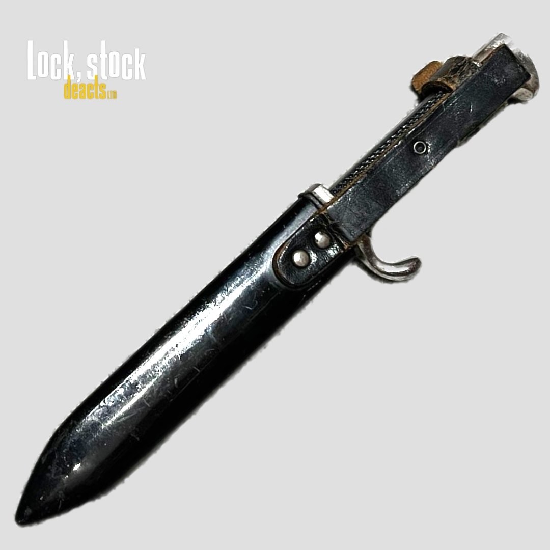 8B09961C-EC2E-4A84-A549-C866D82A1453