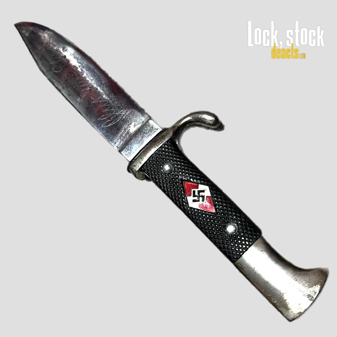 D55FC8B4-886B-4487-9367-BBAB2BF7E96B